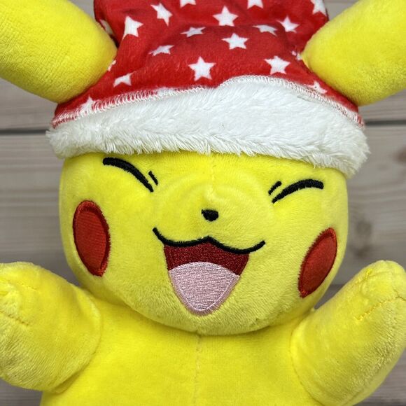 Pikachu Santa Hat 9” Plush Christmas Stars 2021 Pokemon Holiday Edition *READ* - Picture 3 of 13